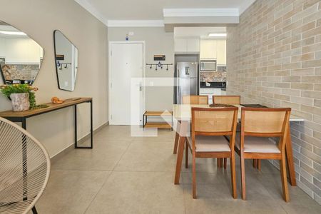 Apartamento para alugar com 2 quartos, 72m² em Jardim Las Palmas, Guarujá