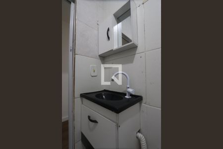 Banheiro da Suíte de casa para alugar com 1 quarto, 45m² em Vila Antonieta, São Paulo