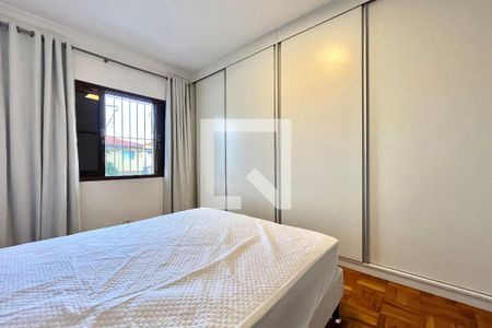 Quarto 1 de casa à venda com 2 quartos, 110m² em Vila Mascote, São Paulo