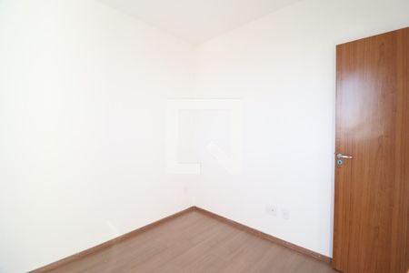 Quarto 1 de apartamento para alugar com 2 quartos, 55m² em Shopping Park, Uberlândia