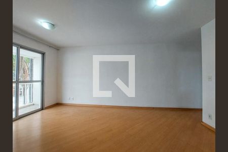 Sala de apartamento para alugar com 3 quartos, 75m² em Santo Amaro, São Paulo