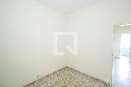 Quarto 1 de casa para alugar com 2 quartos, 62m² em Marechal Hermes, Rio de Janeiro