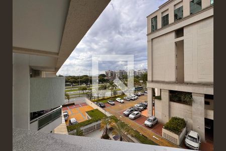 Varanda de apartamento para alugar com 2 quartos, 74m² em Barra da Tijuca, Rio de Janeiro