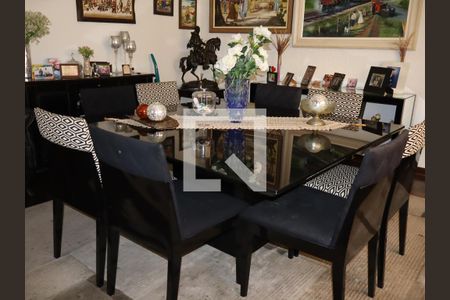 Casa à venda com 4 quartos, 420m² em Vila Prudente, São Paulo