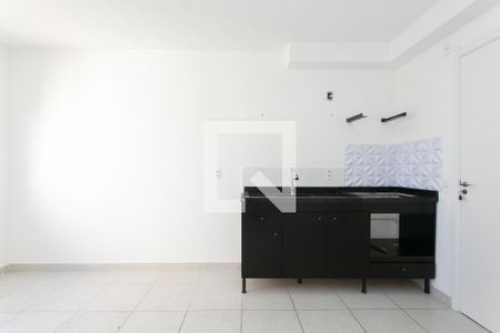 Sala / Cozinha  de apartamento para alugar com 2 quartos, 32m² em Colônia (zona Leste), São Paulo