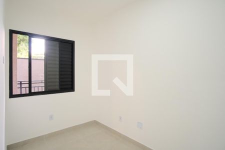 Quarto 1 de apartamento para alugar com 2 quartos, 40m² em Penha de França, São Paulo