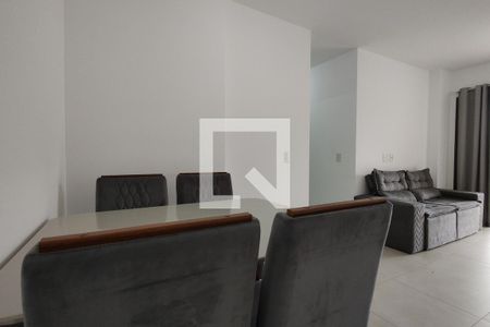 Sala de apartamento para alugar com 3 quartos, 77m² em Jacarepaguá, Rio de Janeiro