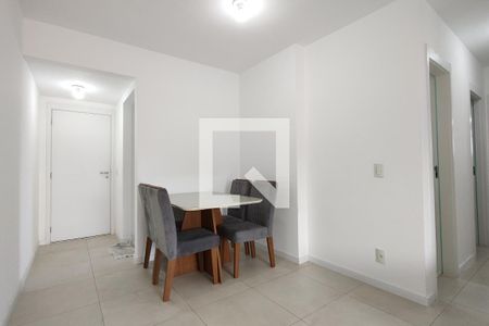 Sala de apartamento para alugar com 3 quartos, 77m² em Jacarepaguá, Rio de Janeiro