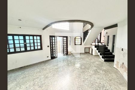 Sala  de casa à venda com 4 quartos, 280m² em Água Fria, São Paulo