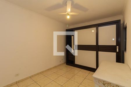 Quarto 1 de casa para alugar com 3 quartos, 230m² em Jardim Santana, São Paulo