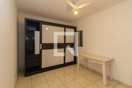Quarto 1 de casa para alugar com 3 quartos, 230m² em Jardim Santana, São Paulo