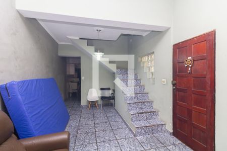 Sala de casa para alugar com 3 quartos, 230m² em Jardim Santana, São Paulo