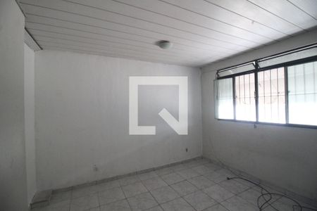 Quarto 1 de casa para alugar com 3 quartos, 77m² em Centro, Nilópolis