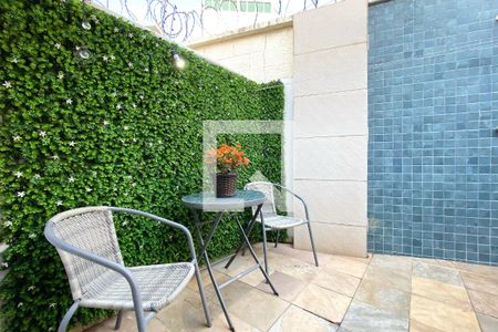 Quintal de casa de condomínio à venda com 3 quartos, 115m² em Buritis, Belo Horizonte