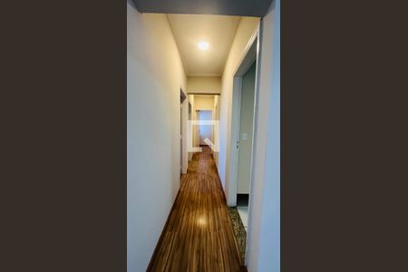 Corredor de apartamento à venda com 3 quartos, 90m² em Bonfim, Campinas