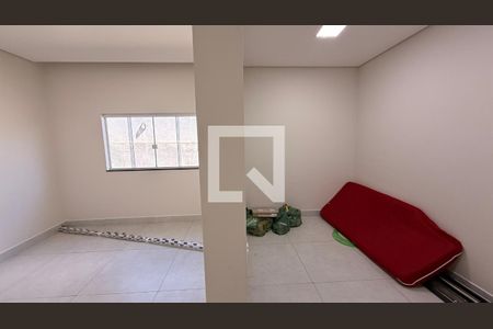 Suite 01 com Closet de casa para alugar com 3 quartos, 210m² em Q 4, Brasília