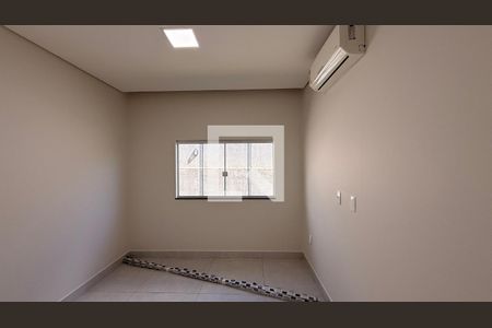 Suite 01 com Ar Cond de casa para alugar com 3 quartos, 210m² em Q 4, Brasília
