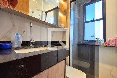 Banheiro da Suíte de apartamento para alugar com 2 quartos, 55m² em Jardim Guarani, Campinas