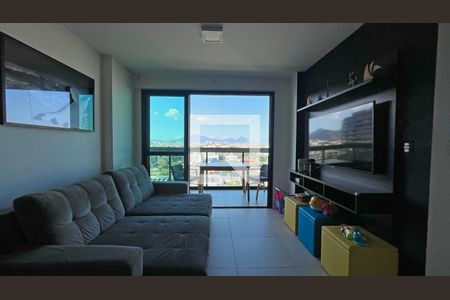 Sala de apartamento à venda com 2 quartos, 70m² em Recreio dos Bandeirantes, Rio de Janeiro