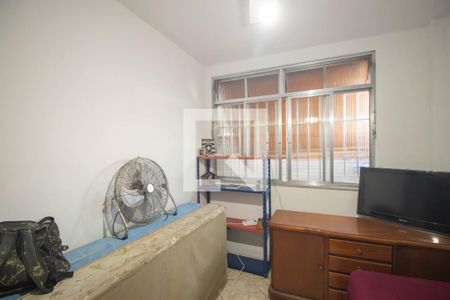 Quarto 2 de apartamento para alugar com 2 quartos, 64m² em Mutondo, São Gonçalo
