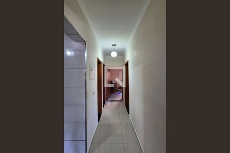 Corredor  de casa para alugar com 3 quartos, 243m² em Jardim dos Oliveiras, Campinas