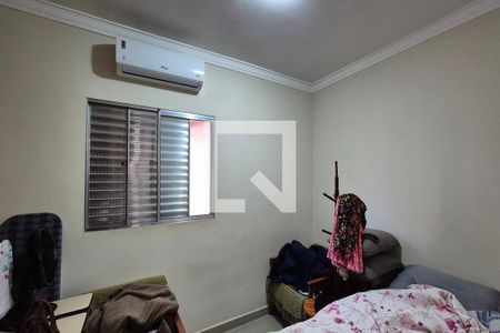 Quarto 1  de casa para alugar com 3 quartos, 243m² em Jardim dos Oliveiras, Campinas