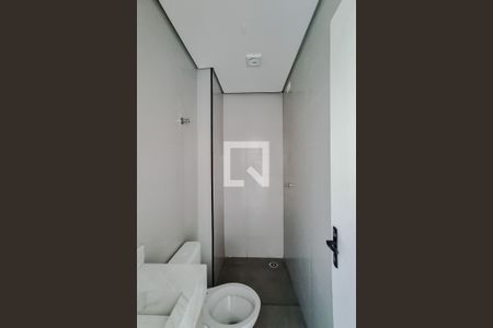 Banheiro de kitnet/studio para alugar com 1 quarto, 24m² em Vila Mariana, São Paulo