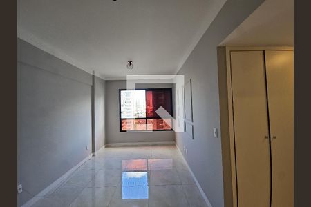 sala de apartamento para alugar com 2 quartos, 55m² em Candeal, Salvador