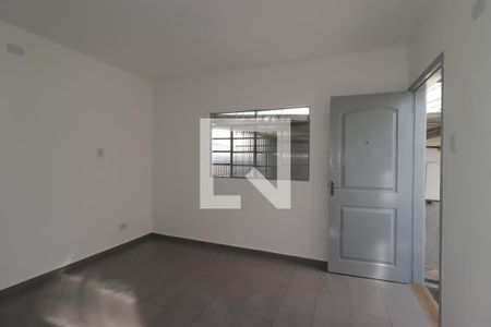 Sala de casa para alugar com 2 quartos, 72m² em Jardim Santo André, Santo André