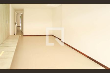 Casa de Condomínio para alugar com 3 quartos, 300m² em Stella Maris, Salvador