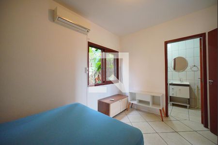 Suíte de apartamento para alugar com 1 quarto, 44m² em Armação, Florianópolis
