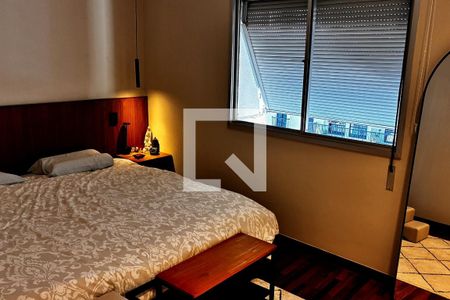 Suíte de apartamento para alugar com 4 quartos, 290m² em Real Parque, São Paulo