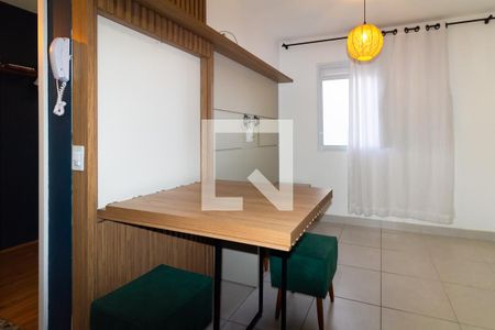 Sala de apartamento para alugar com 2 quartos, 34m² em Vila Ivone, São Paulo
