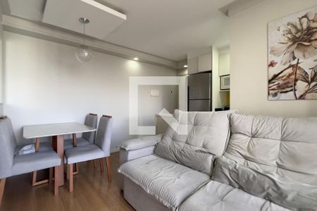 Sala de apartamento para alugar com 3 quartos, 57m² em Jardim Gracinda, Guarulhos
