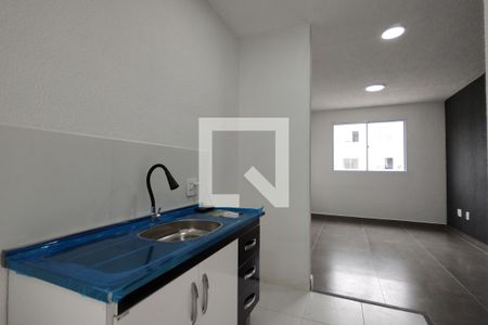 Sala/Cozinha de apartamento para alugar com 2 quartos, 42m² em Jacarepaguá, Rio de Janeiro