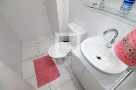 Banheiro de apartamento para alugar com 2 quartos, 65m² em Vila Industrial, São José dos Campos
