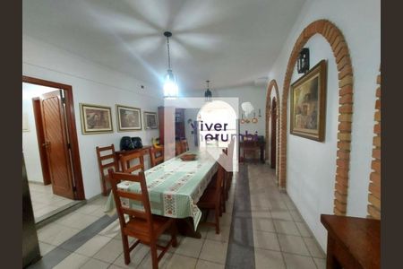 Casa para alugar com 4 quartos, 330m² em Super Quadra Morumbi, São Paulo