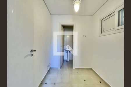 Casa para alugar com 4 quartos, 493m² em Pousada dos Bandeirantes, Carapicuíba