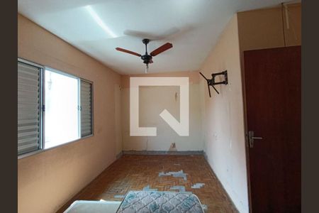 Casa à venda com 3 quartos, 150m² em Vila Gomes, São Paulo