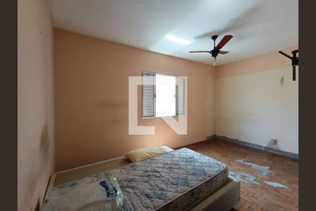 Casa à venda com 3 quartos, 150m² em Vila Gomes, São Paulo