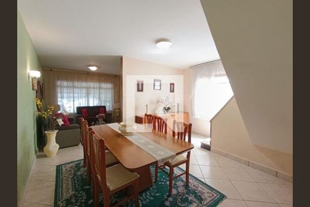 Casa à venda com 3 quartos, 150m² em Vila Gomes, São Paulo