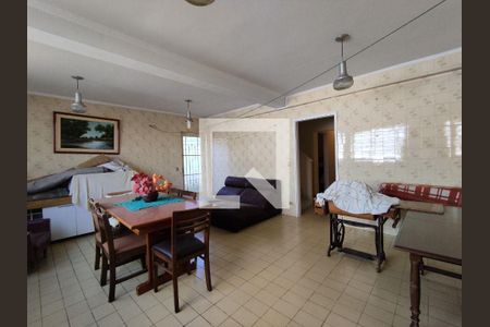 Casa à venda com 4 quartos, 334m² em Jaguaré, São Paulo