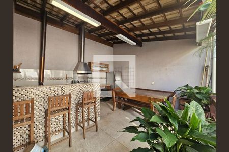 Casa à venda com 3 quartos, 134m² em Jardim Monte Kemel, São Paulo