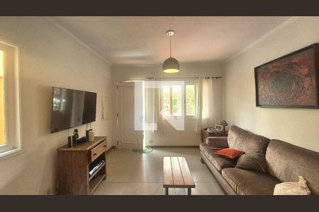 Casa à venda com 3 quartos, 150m² em Jardim Lucia, São Paulo