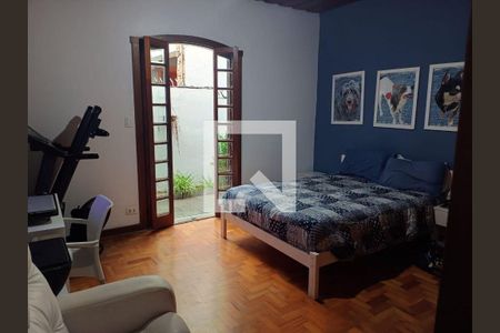 Casa à venda com 4 quartos, 189m² em Butantã, São Paulo