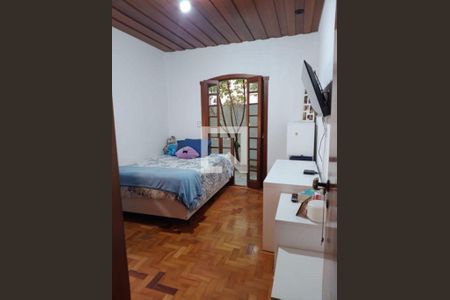 Casa à venda com 4 quartos, 189m² em Butantã, São Paulo