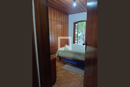Casa à venda com 4 quartos, 189m² em Butantã, São Paulo