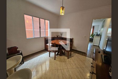 Casa à venda com 3 quartos, 245m² em Jardim Monte Kemel, São Paulo