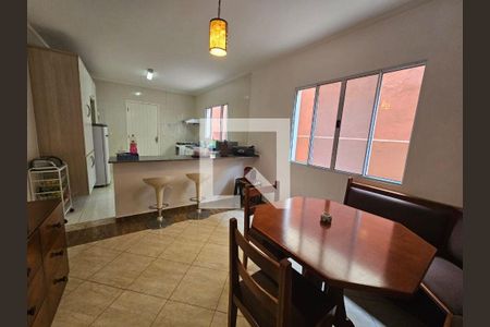 Casa à venda com 3 quartos, 245m² em Jardim Monte Kemel, São Paulo