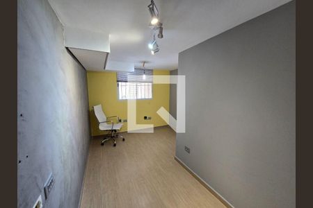 Casa à venda com 2 quartos, 140m² em Jardim das Vertentes, São Paulo